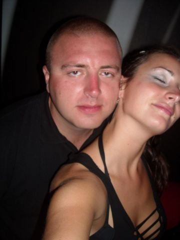 i/Kranj/Absolvent08/07-BlackWhiteParty/absolvent 1906.jpg_640.jpg